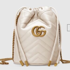 Gucci GG MARMONT MINI BUCKET BAG